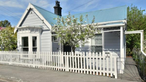 In Dunedin's Heart, Full House, Full Sun, Full Chill, Why Stay at a Hotel When You Can Afford an Entire House